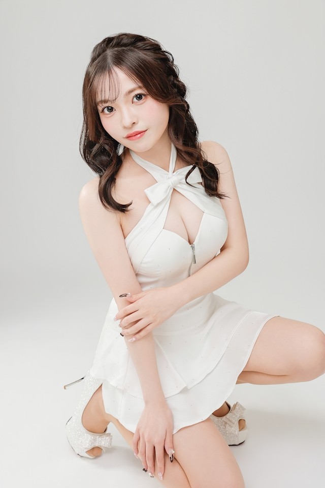 一条 瞳プロフィール写真3